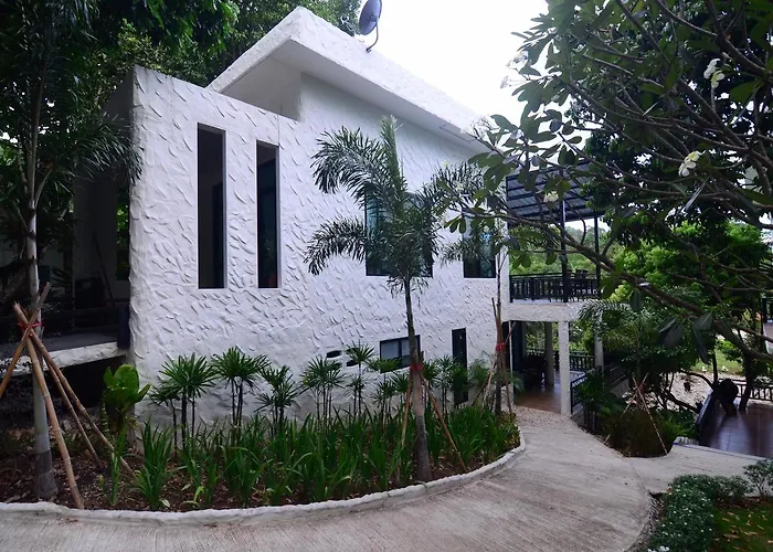 Silver Garden รีสอร์ท 3*