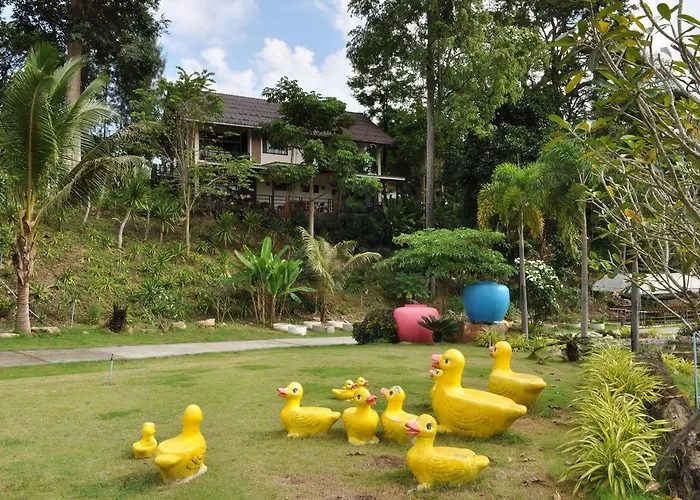 Silver Garden รีสอร์ท สวนผึ้ง