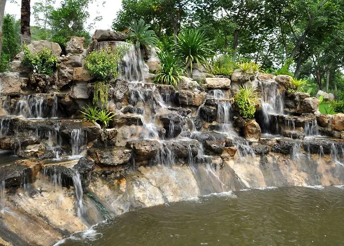 Silver Garden สวนผึ้ง